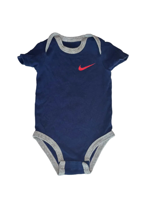Nike 6-9M