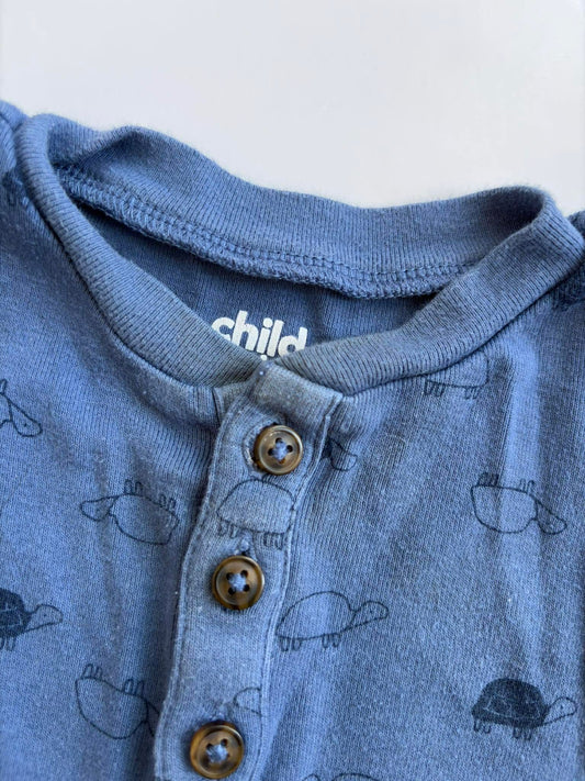 Carter’s 6-9M (imparfait)