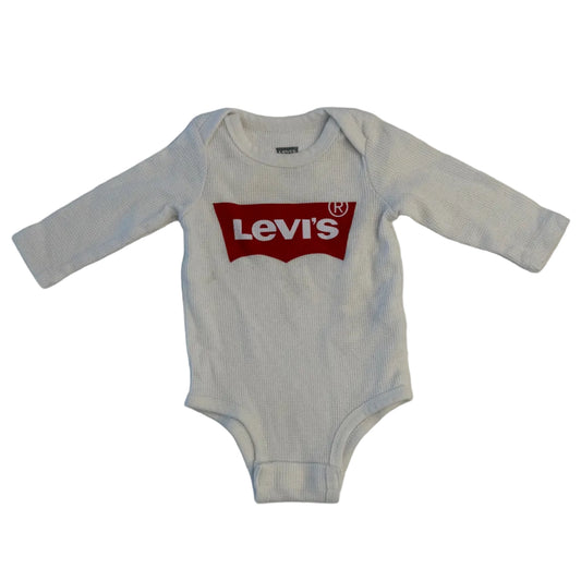 Levi’s 6M (imparfait)