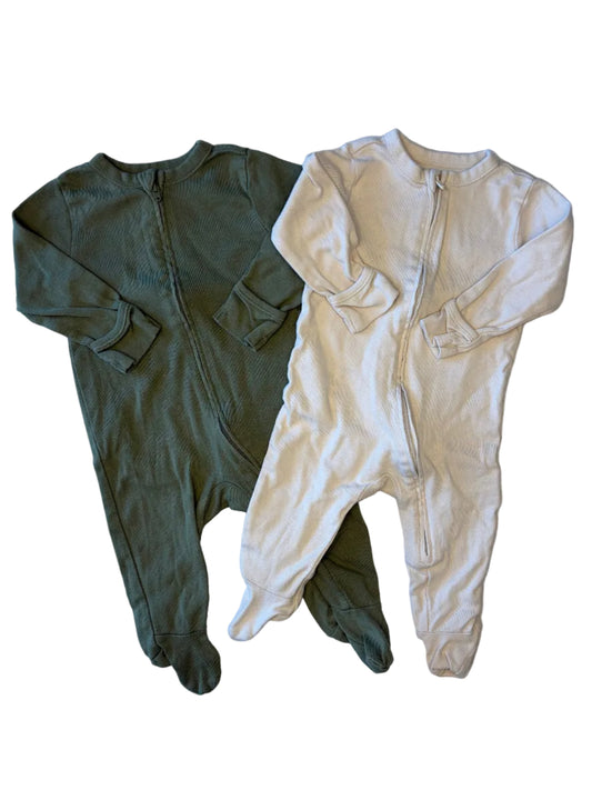 Old Navy 3-6M (2)