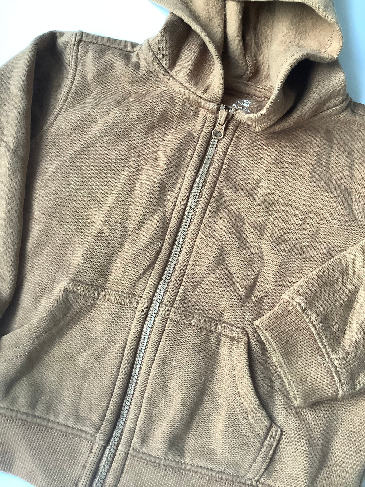 George 18-24M imparfait