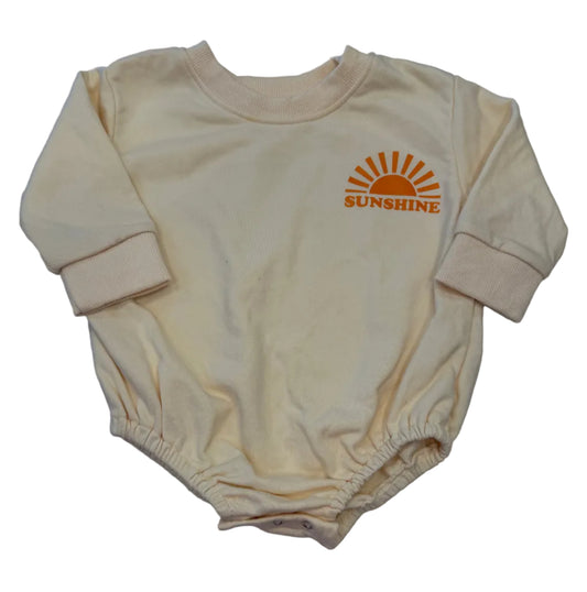 Shein 9-12M (imparfait) voir le dos