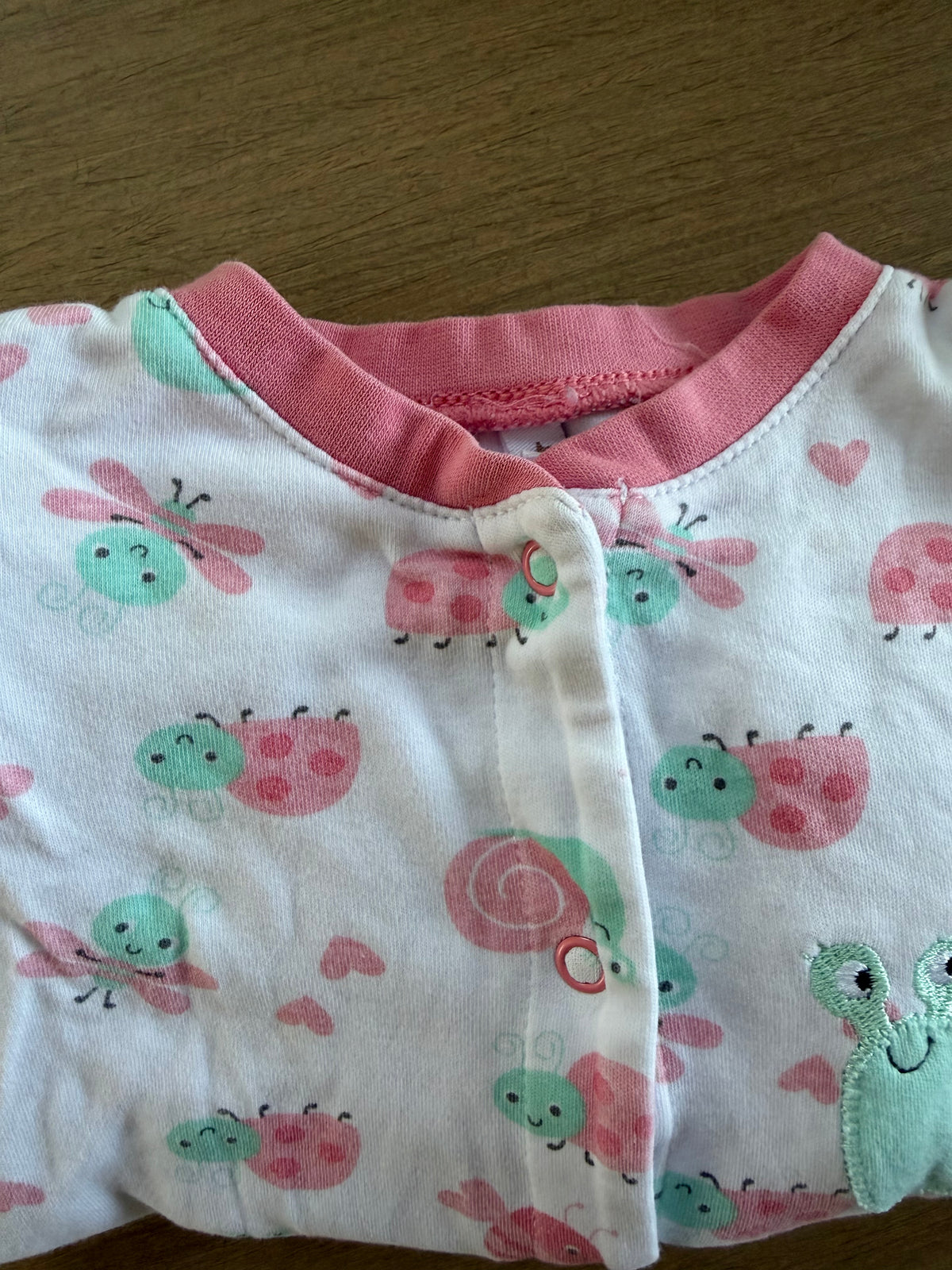 Pekkle 24M (boutons) (imparfait)