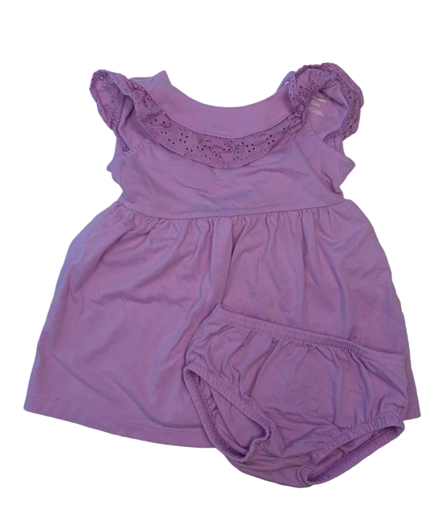 Carter’s 12M