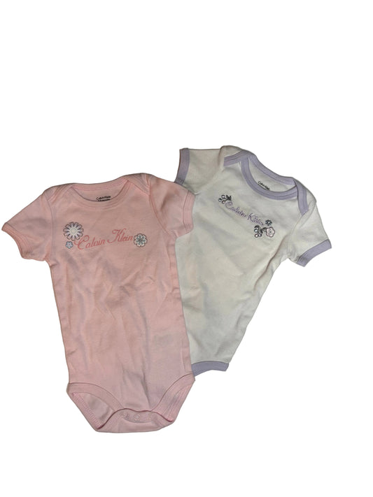 Calvin Klein 6-9M (2)